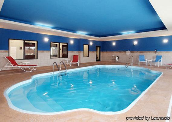 Comfort Inn & Suites Near Bethel College Newton Fasilitas foto